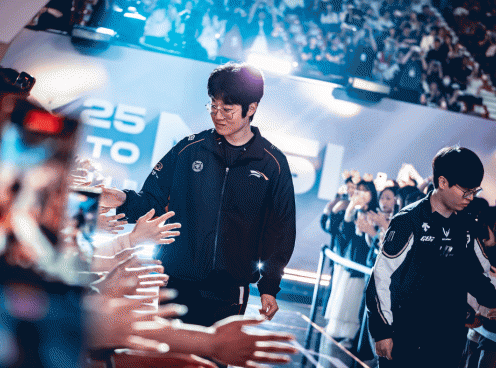 Zeus chỉ thẳng lý do HLE vắng mặt tại MSI