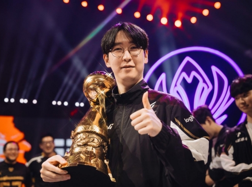 EWC 2025: Thắng dễ FLYQuest, sao trẻ Gen.G vẫn không dám chủ quan