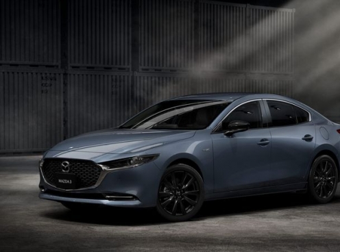 Mazda 3 2022 “gây sốt” với công nghệ lái bán tự động, giá từ 661 triệu đồng
