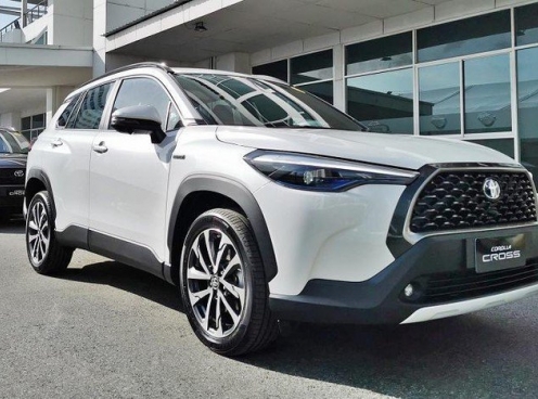 Toyota Corolla Cross bất ngờ có giá bán mới, cao nhất 928 triệu đồng