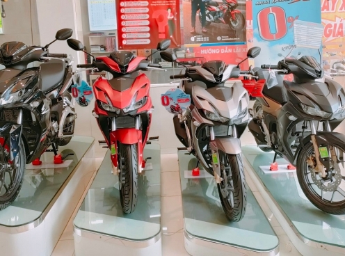 Bất chấp Honda Vision, SH đội giá, xe côn tay Winner X vẫn giảm giá 'thủng đáy'