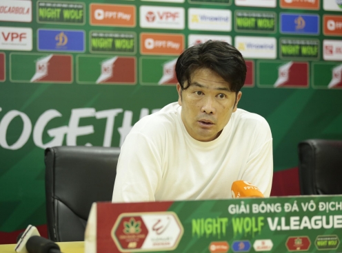 HLV Nhật Bản hé lộ phương pháp lạ để thử thách cầu thủ Hà Nội FC