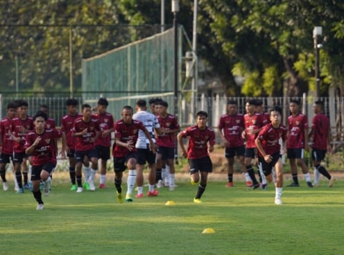 Messi bị loại sau 3 ngày tập luyện ở tuyển trẻ Indonesia