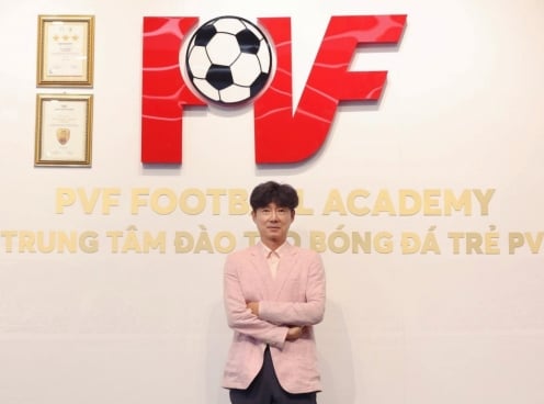 Chuyên gia Hàn Quốc tiết lộ điều HLV Kim Sang Sik muốn cải thiện ở V-League