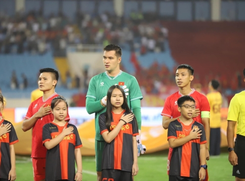 BTC AFF Cup vinh danh một ngôi sao ĐT Việt Nam