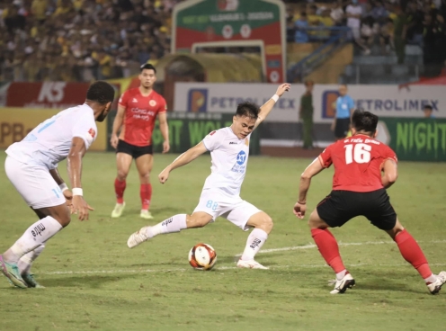 BXH vòng 16 V-League 2024/2025: Cuộc đua vô địch gay cấn