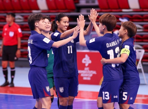Thái Lan thắng đậm 4-0 trận ra quân giải Châu Á