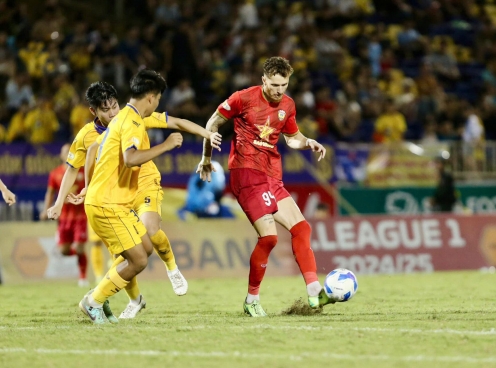 Trực tiếp Hà Tĩnh vs SLNA, 18h00 hôm nay 17/5