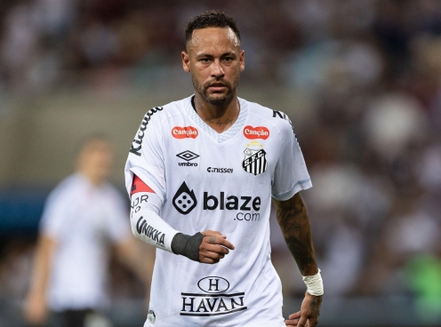 Neymar thi đấu thất vọng tại Santos, CĐV la ó