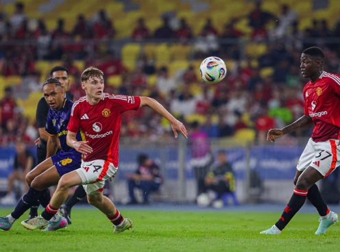 CĐV MU 'tức điên' khi thua bất ngờ đội ASEAN All-Stars