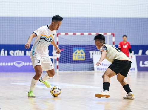 Thái Sơn Nam và Thái Sơn Bắc tiếp tục đua tranh gay cấn