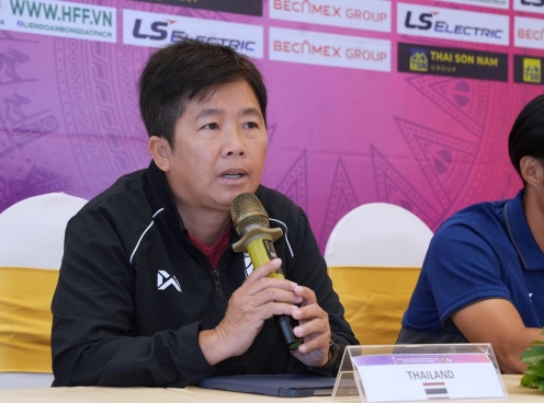 HLV Thái Lan tự hào thắng Việt Nam đi World Cup, muốn tái hiện lịch sử