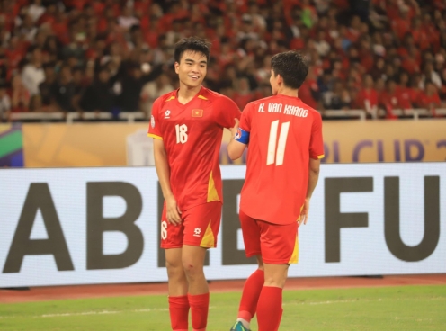 TRỰC TIẾP U23 Việt Nam 1-0 U23 Indonesia: Công Phương tỏa sáng