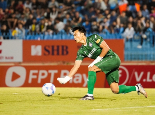 Bùi Tiến Dũng không dám nhận là 'người hùng', nói rõ mục tiêu tại V-League