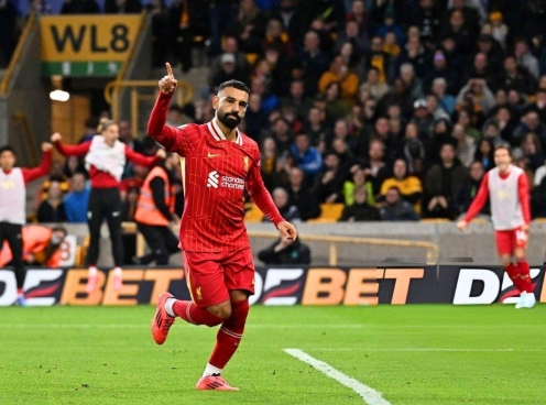 Salah lập công, Liverpool thắng lịch tính Wolves