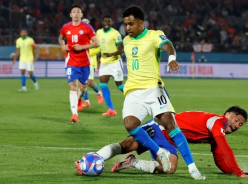 Trực tiếp Brazil vs Peru, 7h45 16/10