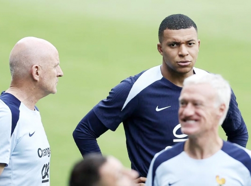 Vụ Mbappe bị loại khỏi ĐT Pháp có diễn biến gây sốc