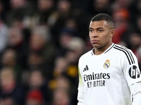 Không ai tại Real muốn có Mbappe, chỉ 1 người muốn có