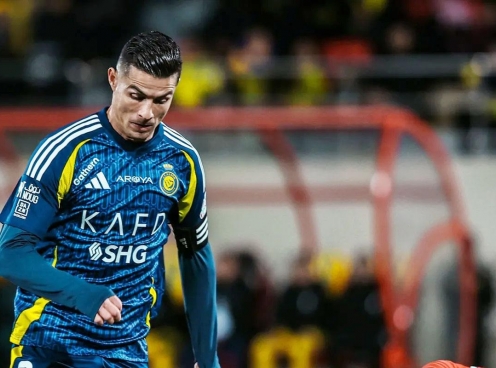 Ronaldo bất lực, Al Nassr thua đau đớn