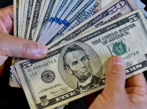 Tỷ giá USD hôm nay 20/5/2025: USD tăng nhẹ, EUR giảm sâu