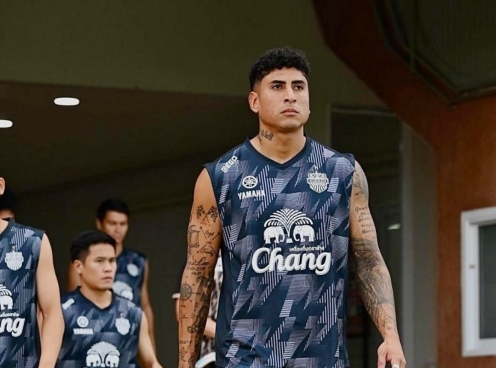 Rộ tin đồn cựu cầu thủ Real Madrid sắp cập bến V-League