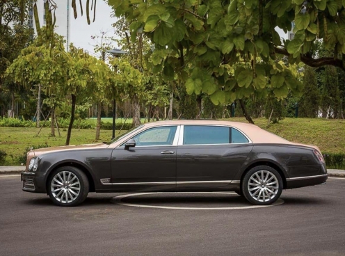 Bentley Mulsanne EWB vừa chạy 30.000 km bất ngờ rao bán chỉ hơn 8 tỷ đồng
