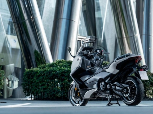 Yamaha TMax Tech Max 2025: Mẫu xe ga phân khối lớn được nâng cấp đáng chú ý