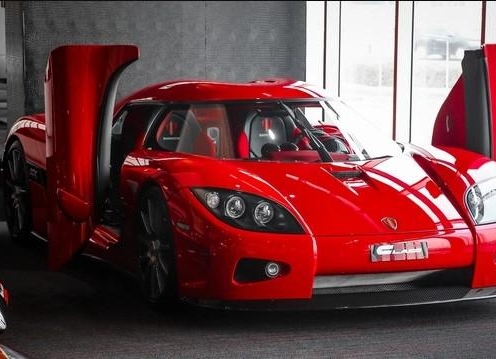 Siêu xe Koenigsegg CCX hàng hiếm trên thế giới lộ diện tại Việt Nam