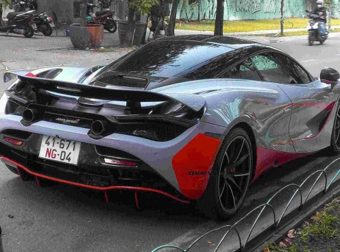 Ảnh thực tế McLaren 720S màu xám Ceramic Grey độc nhất Việt Nam