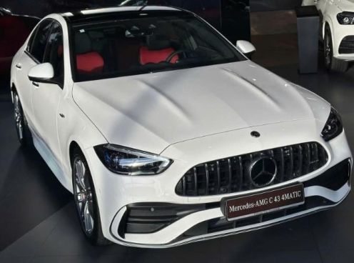 Mercedes-AMG C43 2025 điều chỉnh giá bán tại Việt Nam kèm bổ sung thêm trang bị