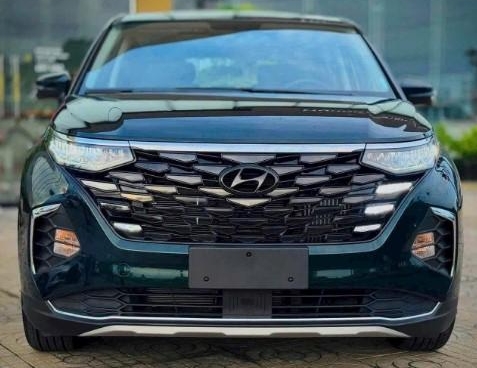 Hyundai Custin bổ sung phiên bản 1.5T-GDi Cao cấp, gia tăng sự cạnh tranh Toyota Innova Cross