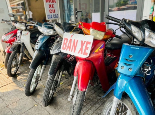 Siết chặt quy định khí thải phương tiện: Xe cũ liệu có thực sự mất giá không phanh?