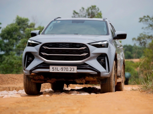 Isuzu mu-X 2025: Bản nâng cấp nhưng chưa trọn vẹn