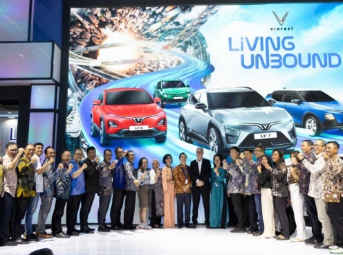 VinFast tăng tốc sản xuất tại Indonesia: Lộ diện “át chủ bài” đầu tiên lăn bánh