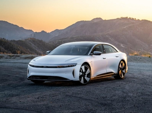 Xe điện Mỹ phá kỷ lục Guinness: Chạy hơn 1.200 km chỉ với một lần sạc