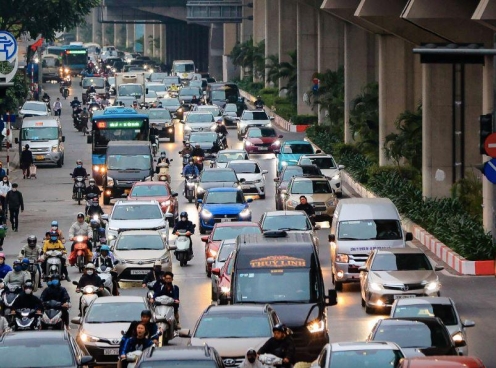 Hà Nội dự kiến tăng mạnh phí trước bạ và cấp biển số: Người dùng xe xăng, dầu sẽ phải trả giá cao hơn