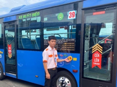 Thêm 443 chiếc xe buýt điện chính thức lăn bánh tại Thành phố Hồ Chí Minh