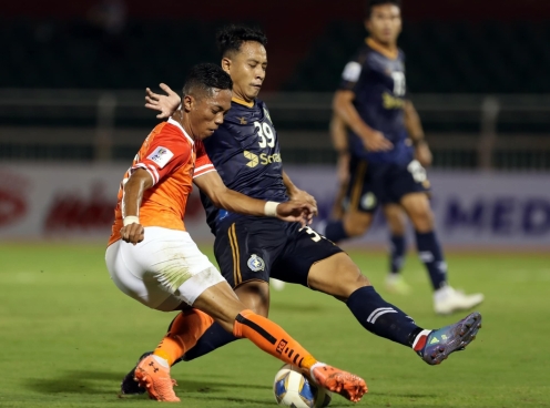 Rượt đuổi nghẹt thở, Hougang United chật vật thắng ngược đại diện Campuchia