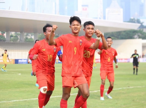 Hạ đẹp đối thủ, Myanmar níu kéo cơ hội vào bán kết giải AFF