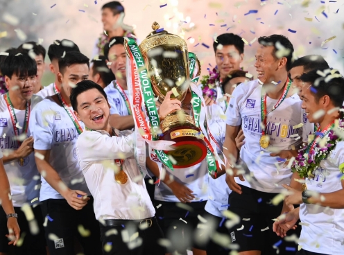 Đội vô địch V-League nhận được thưởng khủng trong mùa giải 2023