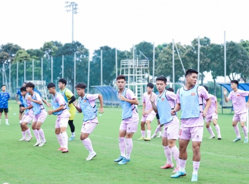 30 cầu thủ lên tuyển chuẩn bị đá giải Đông Nam Á