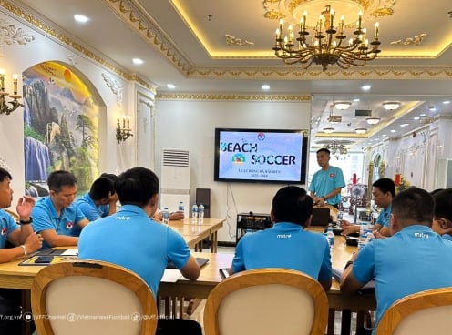 12 trọng tài Việt Nam đáp ứng tiêu chuẩn FIFA