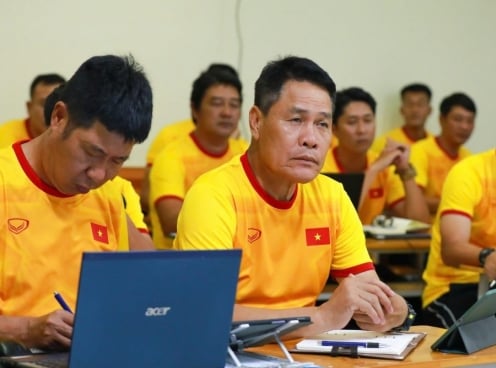 AFC làm điều chưa từng có cho các HLV Việt Nam