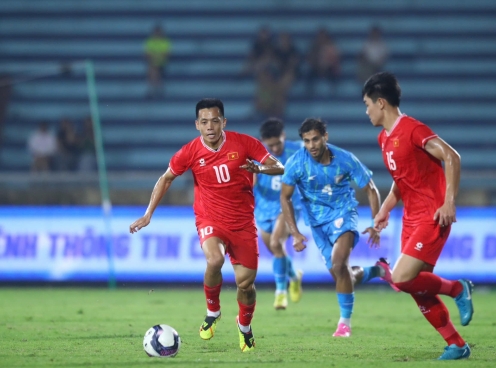 Ra quân tại AFF Cup, ĐT Việt Nam nhận luôn tin quan trọng