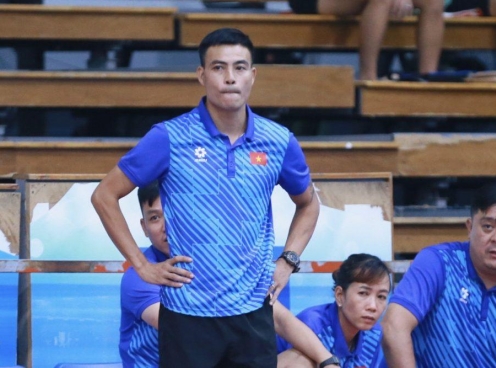 HLV ĐT futsal nữ Việt Nam nói gì sau 2 trận thua trước Nga?