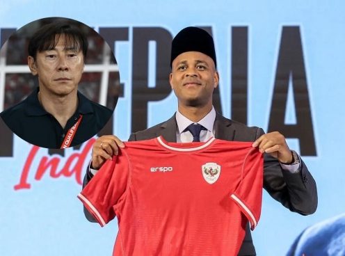 HLV Kluivert nói thẳng việc ĐT Indonesia sa thải Shin Tae-yong