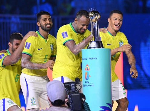 Tuyển Brazil lập kỷ lục 7 lần giành chức vô địch World Cup