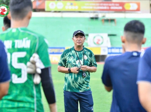 Cựu HLV U16 Việt Nam tự tin giúp Bình Định trụ hạng