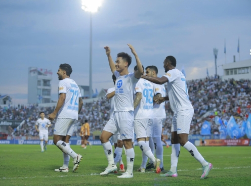 AFC thốt lên 1 điều về khi Nam Định tiến sát chức vô địch