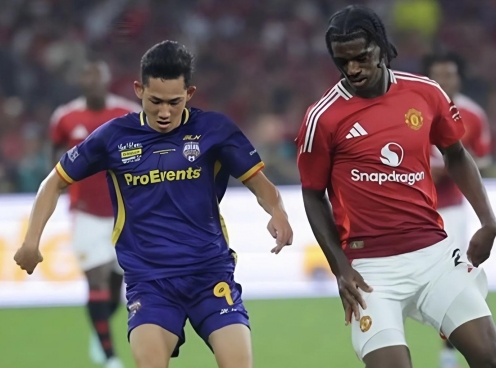 Trực tiếp ASEAN All-Stars 0-0 MU: Hai Long tỏa sáng